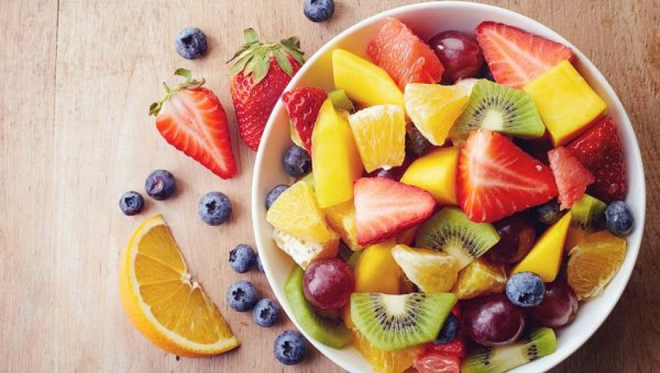 Καλοκαιρινά Φρούτα και Υγεία: Ποια κάνουν καλό στην καρδιά και καταπολεμούν το στρες