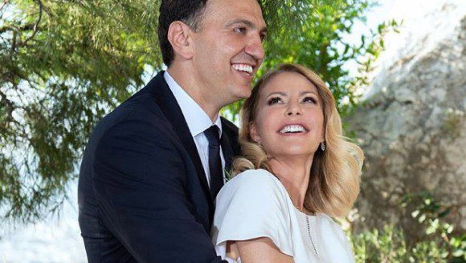 Κικίλιας-Μπαλατσινού: Εύχονται καλή Ανάσταση με την πιο αυθόρμητή τους φωτογραφία