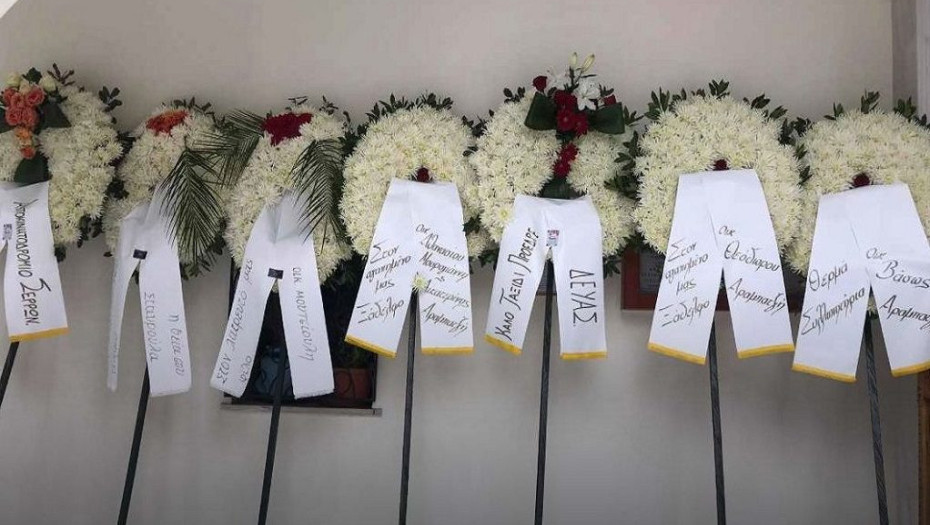 Σε κλίμα συγκίνησης η κηδεία και το τελευταίο αντίο στο Θεόδωρο Αραμπατζή!