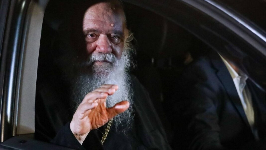 Αρχιεπίσκοπος Ιερώνυμος: Είμαι συγκλονισμένος από τις φωτιές, προσεύχομαι να μην θρηνήσουμε θύματα