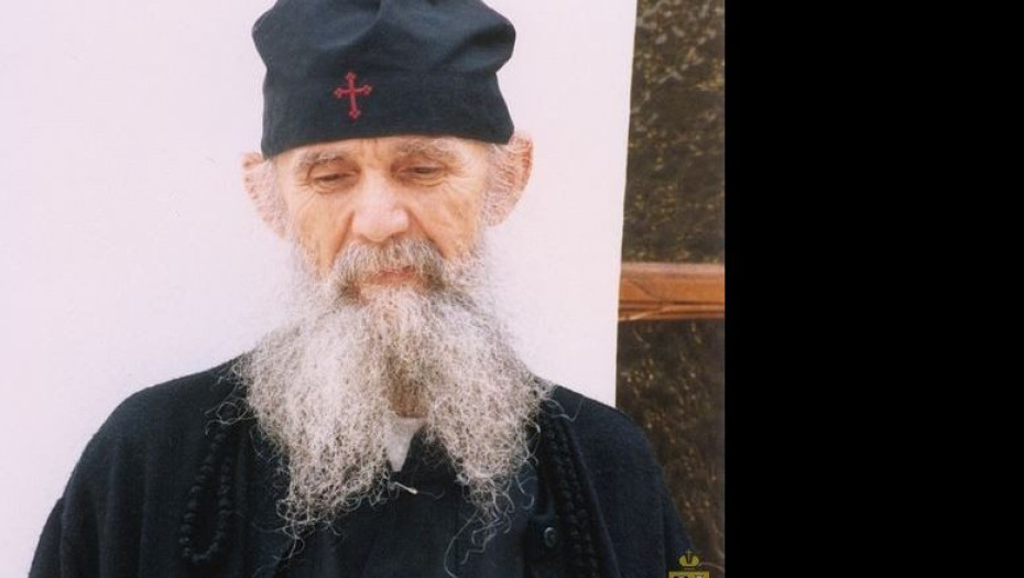 Γέροντας Εφραὶμ της Αριζόνα: Πίσω ἀπὸ τὸν πόνο, πίσω ἀπὸ τὴ θλίψη, πίσω ἀπὸ τὴ δοκιμασία, κρύβεται ἡ εὐλογία τοῦ Θεοῦ