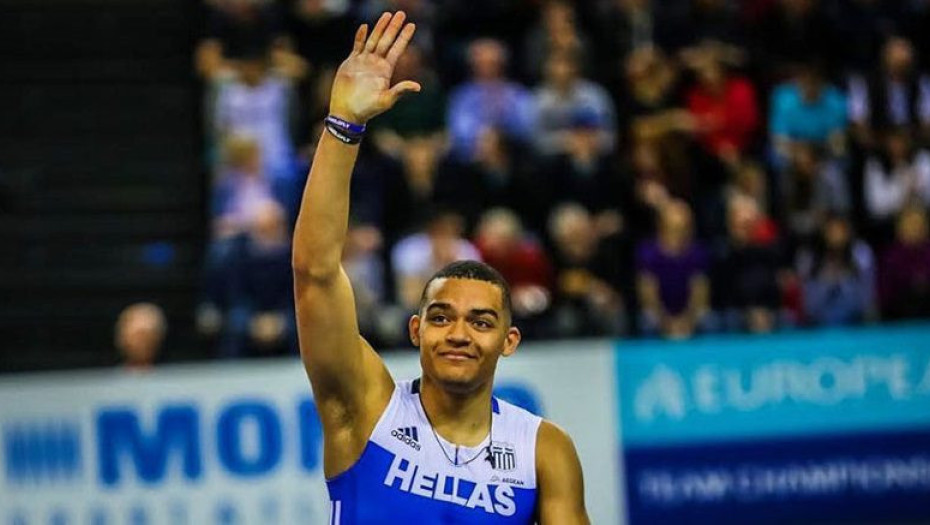 Εμμανουήλ Καραλής – «Μας χτυπούσαν, καθόμασταν και κλαίγαμε με την αδελφή μου»