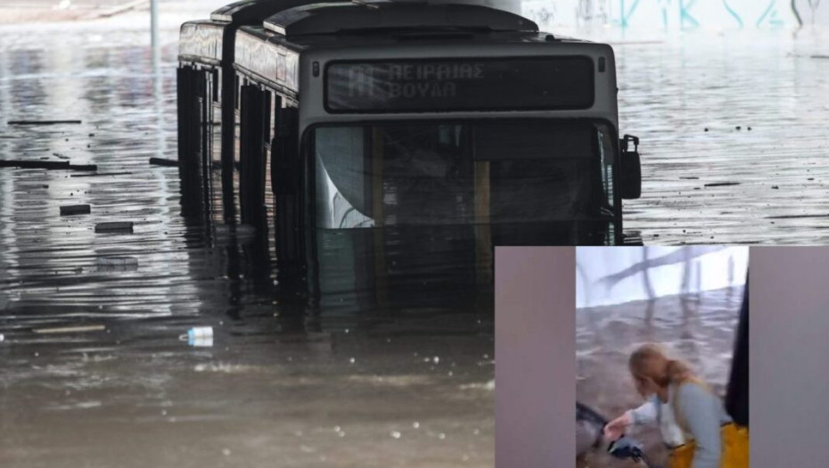 «Πιάσε με, φοβάμαι» – Βίντεο ντοκουμέντα από τον απεγκλωβισμό πολιτών από το λεωφορείο που «βούλιαζε»