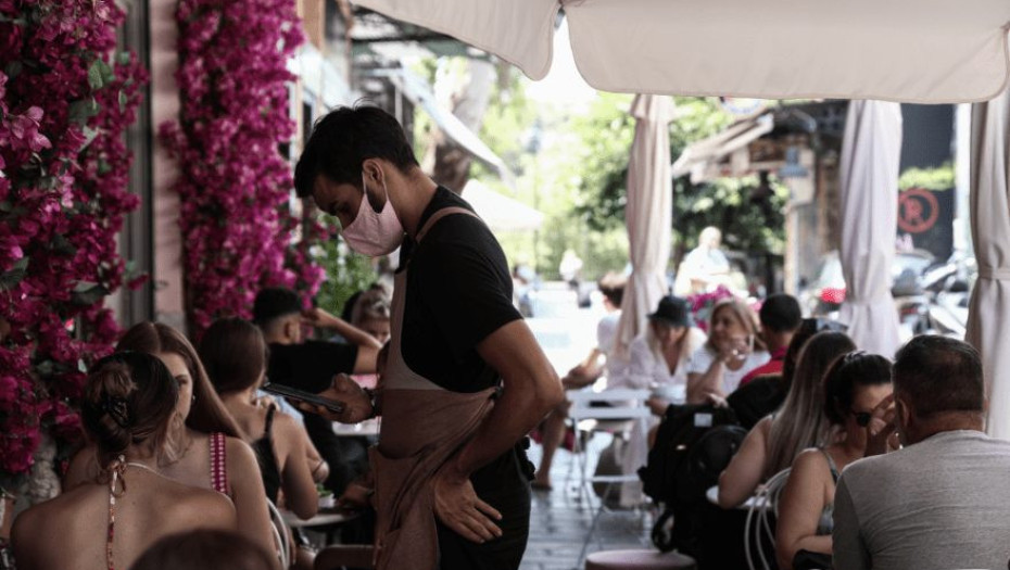 ΚΥΑ με νέα μέτρα σε διασκέδαση – εστίαση: Τι ισχύει για είσοδο σε κέντρα διασκέδασης, μπαρ