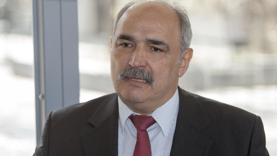 Μάρκος Μπόλαρης: Στην Γυναίκα που πάλεψε λεβέντικα απέναντι στον καρκίνο