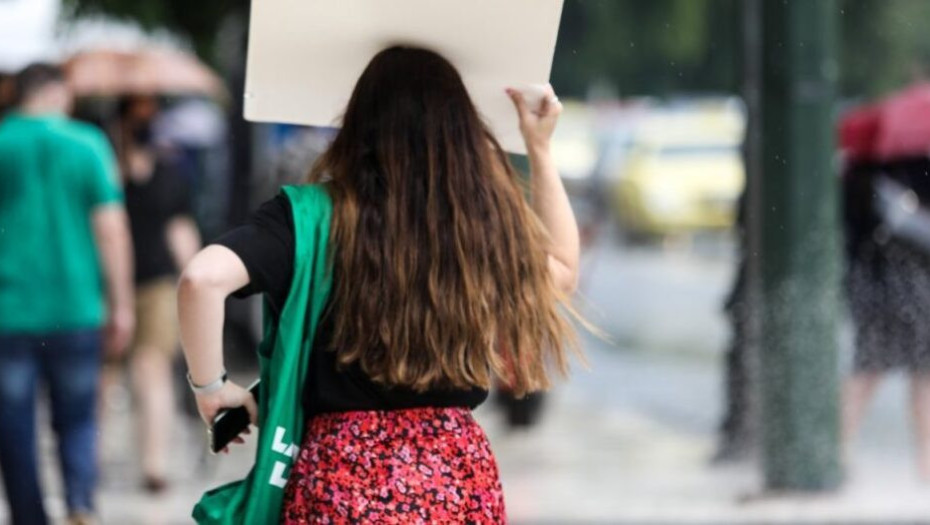 Καιρός: Φεύγει ο καύσωνας, έρχονται βροχές και καταιγίδες