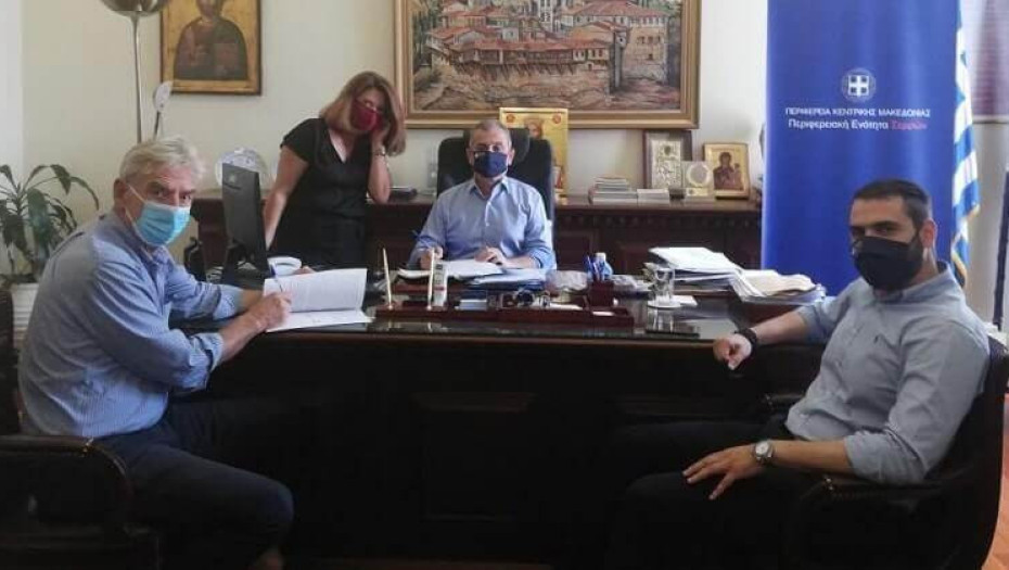 Υπεγράφη σύμβαση μεταξύ Σπυρόπουλου και Κουτσάκη για  το έργο: Υλοποίηση και λειτουργία ανοιχτού αμφιθεάτρου στην Σκοτούσσα