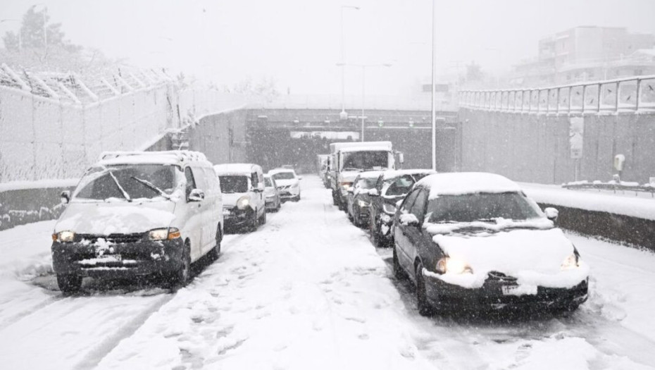 Κώστας Παρίσης: ΠΟΙΟΣ ΠΕΡΙΜΕΝΕΙΣ ΝΑ ΣΕ ΣΩΣΕΙ αν δεν έχεις κάνει τα .. στοιχειώδη;