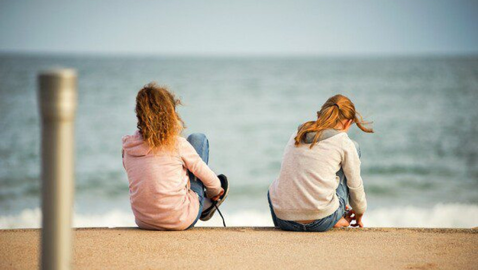 Κάποιοι άνθρωποι παθαίνουν άνοια πριν τα 40 – Λάθος διαγνώσεις για «υπερκόπωση ή κατάθλιψη»