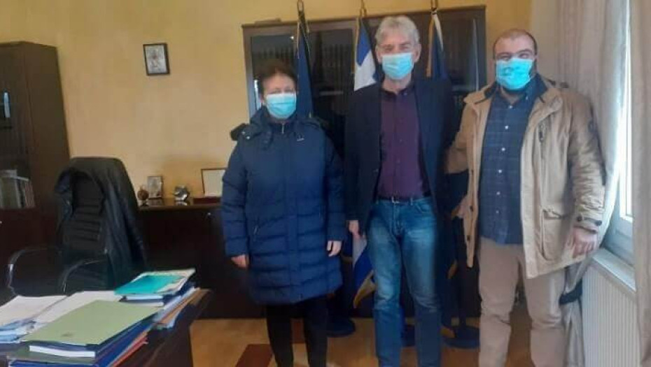 Κλιμάκιο του ΚΚΕ, επισκέφθηκε το Δημαρχείο Ηράκλειας: Ζητά την απεμπλοκή της χώρας μας από τον Πόλεμο