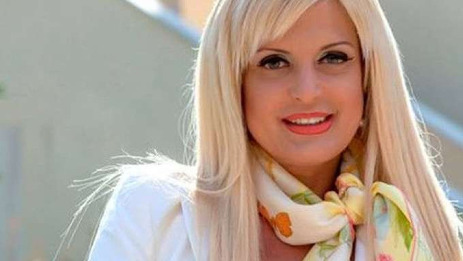 Μαρίνα Πατούλη: Δεν θα πιστεύετε τι φόρεσε για μια βόλτα στην παραλία