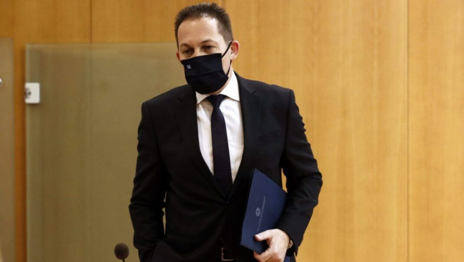 Στέλιος Πέτσας: Χαμηλή η εισπραξιμότητα από τους Δήμους
