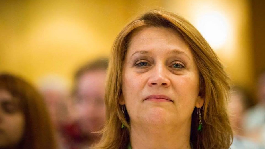 Μοναδική απάντηση στην κ. Σταμπουλή από τον apolitic: Στέρεψαν από απαντήσεις σε ΝΔ και ΠΑΣΟΚ;