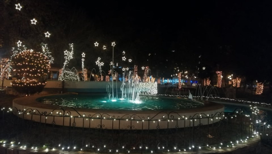 Στο Δήμο Σερρών Μετά από τρία χρόνια ψάχνουν για τον παλιό στολισμό;