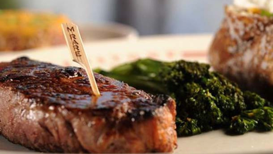 5 συνταγές που θα κάνουν τις μπριζόλες σου ζουμερές και πεντανόστιμες