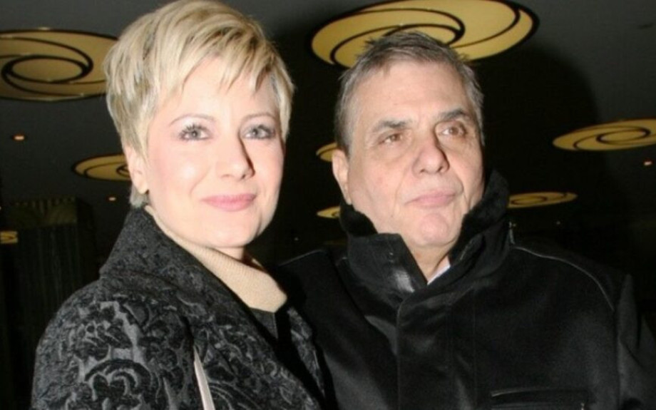 Θρίλερ με την κληρονομιά του Τράγκα: Μόνο τα χωράφια του παππού της μένουν ελεύθερα στη Μαρία Καρρά