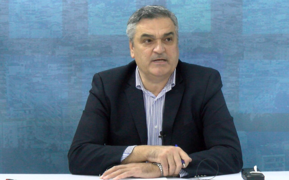 Δήμος Εμμανουήλ Παππά: Αργία διάρκειας ενός (1) μηνός στον Δημήτρη Νότα