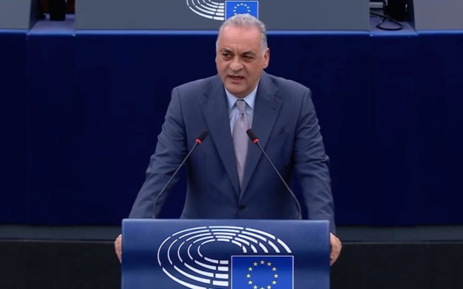 Ο Μανώλης Κεφαλογιάννης ζητά Μέτρα από την ΕΕ για τα κρούσματα αφθώδους πυρετού