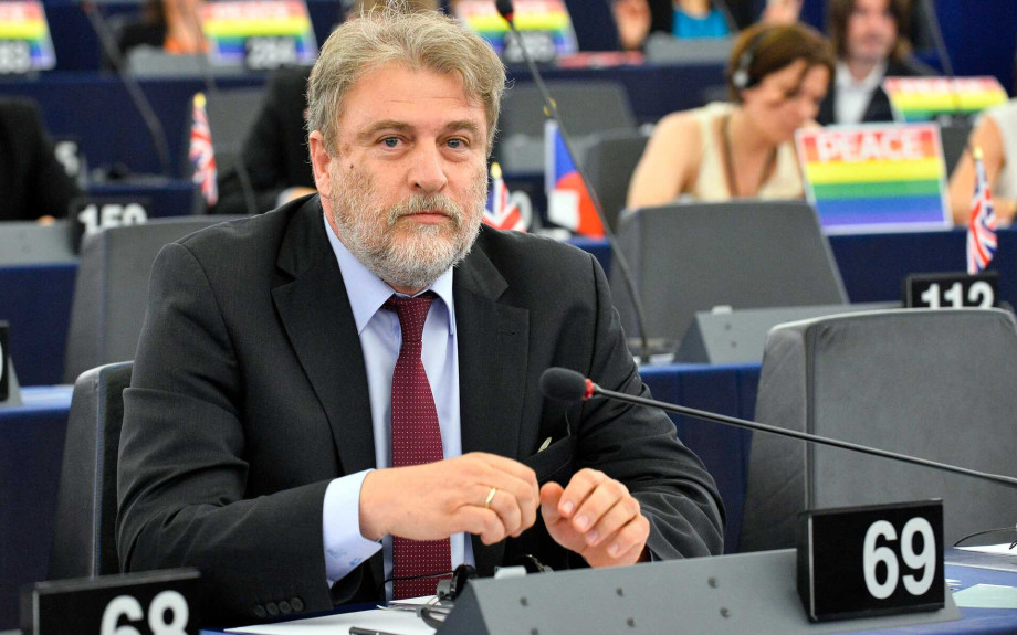 Ο Ερντογάν βάζει ξανά στο στόχαστρο τα νησιά του Αιγαίου -Γράφει ο Νότης Μαριάς