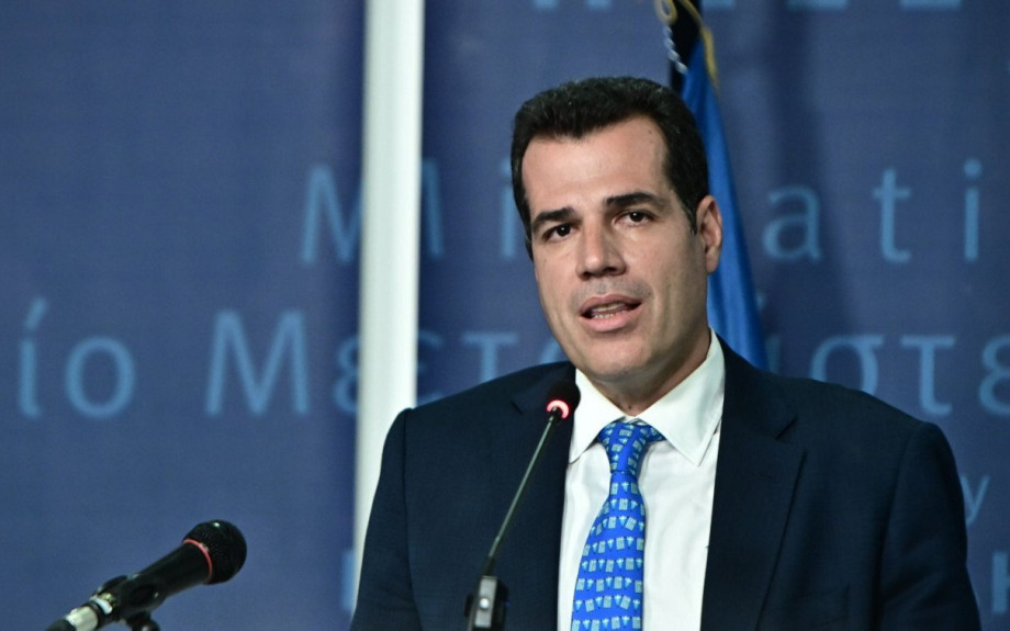 Θ. Πλεύρης στην ERTNews: Η λογική της παραμονής στη χώρα συνεχώς χωρίς να εργάζομαι δεν υπάρχει