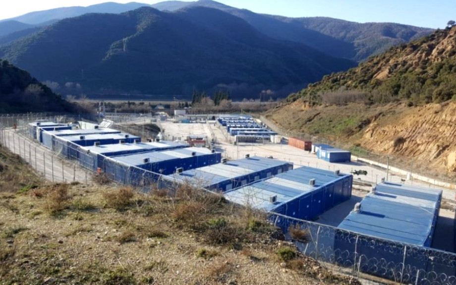 Μετανάστες προσπάθησαν να αποδράσουν από την κλειστή δομή στο Κλειδί στις Σέρρες