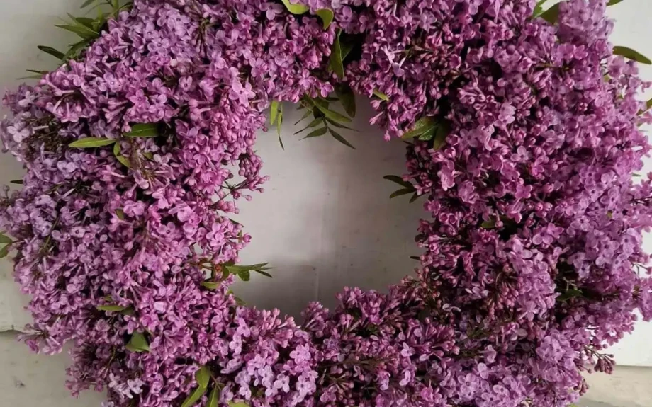 Σέρρες - Πυρετώδεις οι ρυθμοί της δουλειάς στα ανθοπωλεία