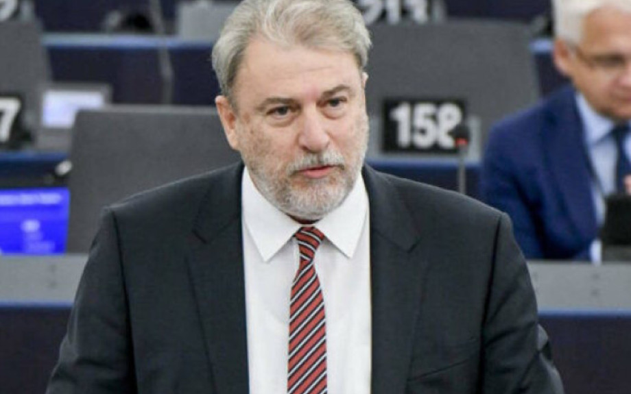 Ελληνική αεράμυνα στη Βουλγαρία και επιστροφή των εκκλησιαστικών θησαυρών Εικοσιφοίνισσας και Τιμίου Προδρόμου -Γράφει ο Νότης Μαριάς