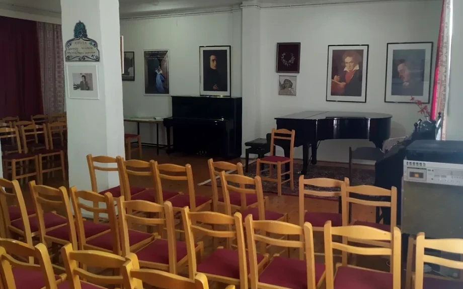 Σύλλογος Φίλων Γραμμάτων και Τεχνών Σερρών -Ρεσιτάλ πιάνου με την Κωνσταντίνα Τυμπανίδου και τον Ιωάννη Άγγελο Νίκα