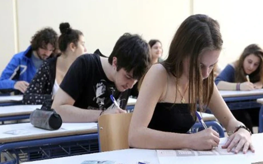 Πανελλαδικές 2026: Συνεχίζεται η εξεταστική διαδικασία για ΓΕΛ και ΕΠΑΛ, στο επίκεντρο τα μαθήματα Προσανατολισμού