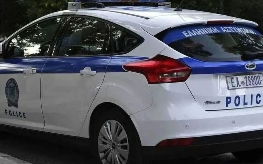 Πυροβολισμοί έξω από καφετέρια στην Κρήτη - Νεαρός έβγαλε όπλο μετά από καβγά και αναζητείται