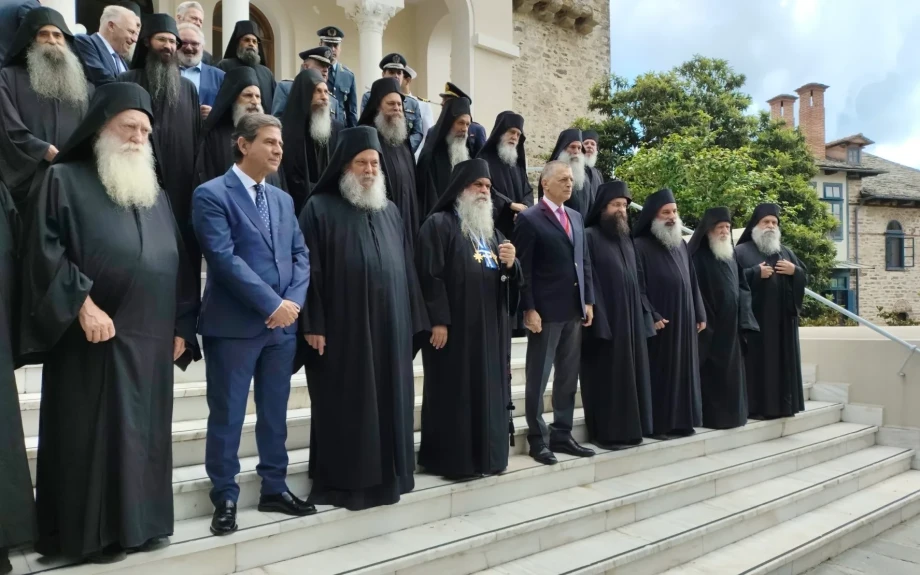 Στις Καρυές του Αγίου Όρους νέος Πρωτεπιστάτης ο Γέρων Ιερομόναχος Γεώργιος Βατοπαιδινός
