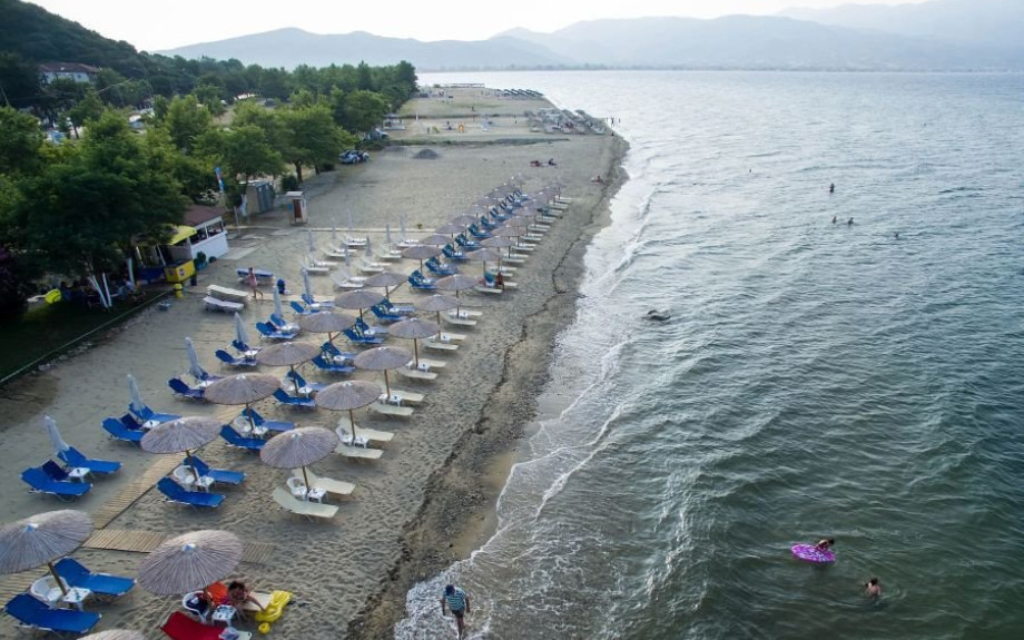 Εντατικοποίηση ελέγχων στον αιγιαλό και αυστηρά πρόστιμα σε επιχειρήσεις