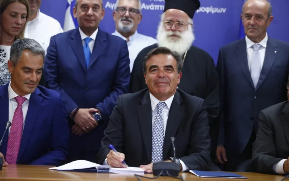 Υπεγράφη η σύμβαση ΣΔΙΤ για το μεγάλο αρδευτικό έργο Λασιθίου ύψους 87,9 εκατ. Ευρώ