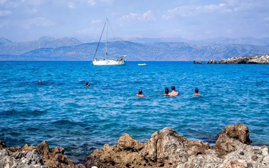 Καιρός αύριο: Ανεβαίνει η θερμοκρασία στους 38 βαθμούς – Δυνατοί άνεμοι 6-7 μποφόρ
