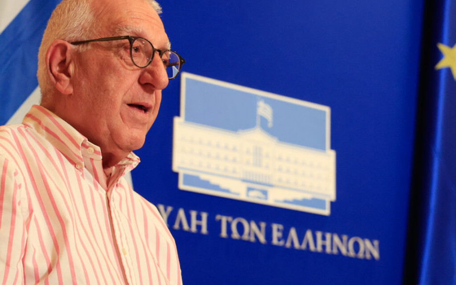 Συγχαρητήρια Κακλαμάνη για το χρυσό μετάλλιο του Απόστολου Χρήστου στο Ευρωπαϊκό Πρωτάθλημα Κολύμβησης
