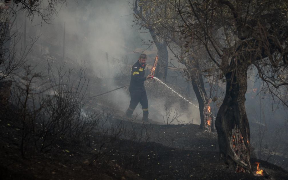 Συλλυπητήρια του ΠτΒ για τους 3 πυροσβέστες που έχασαν τη ζωή τους σε Κρήτη και Λακωνία
