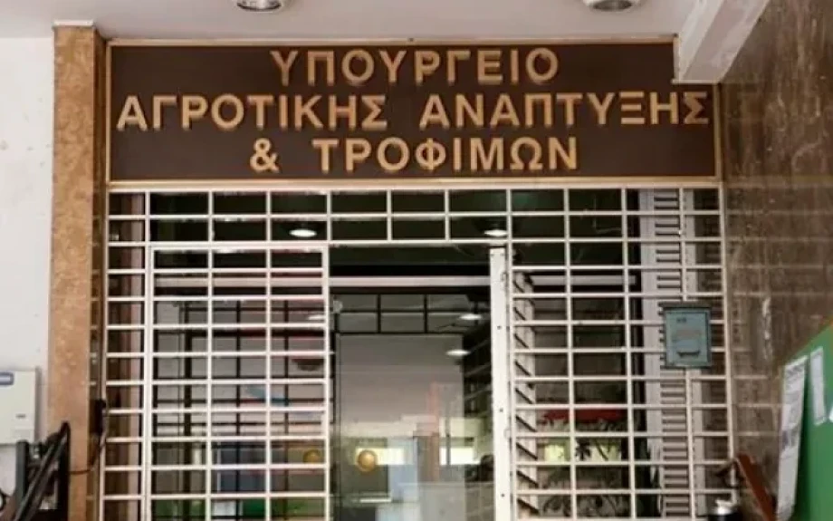 Το ΥΠΑΑΤ ενεργοποιεί το πιλοτικό πρόγραμμα διαχείρισης του λαγοκέφαλου