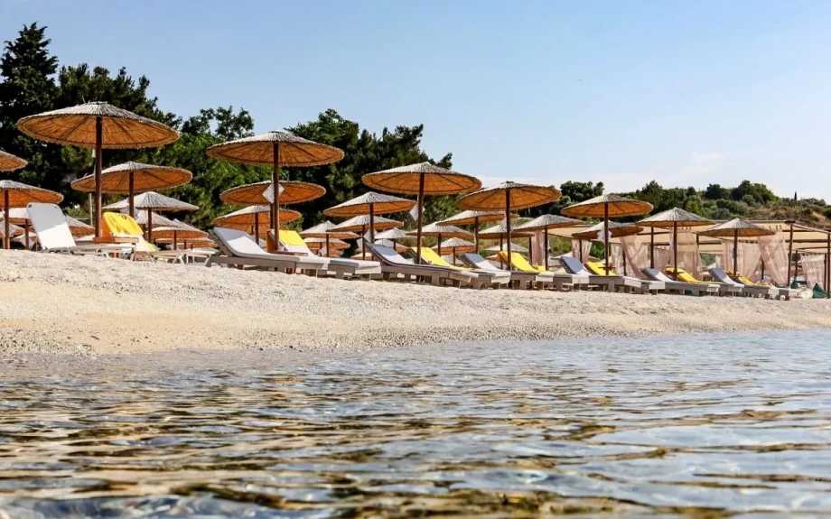 Πώς έγινε ο καυγάς στην Ακτή Βουλιαγμένης για την ξαπλώστρα - «Δεν τον σκότωσα εγώ» λέει ο 76χρονος