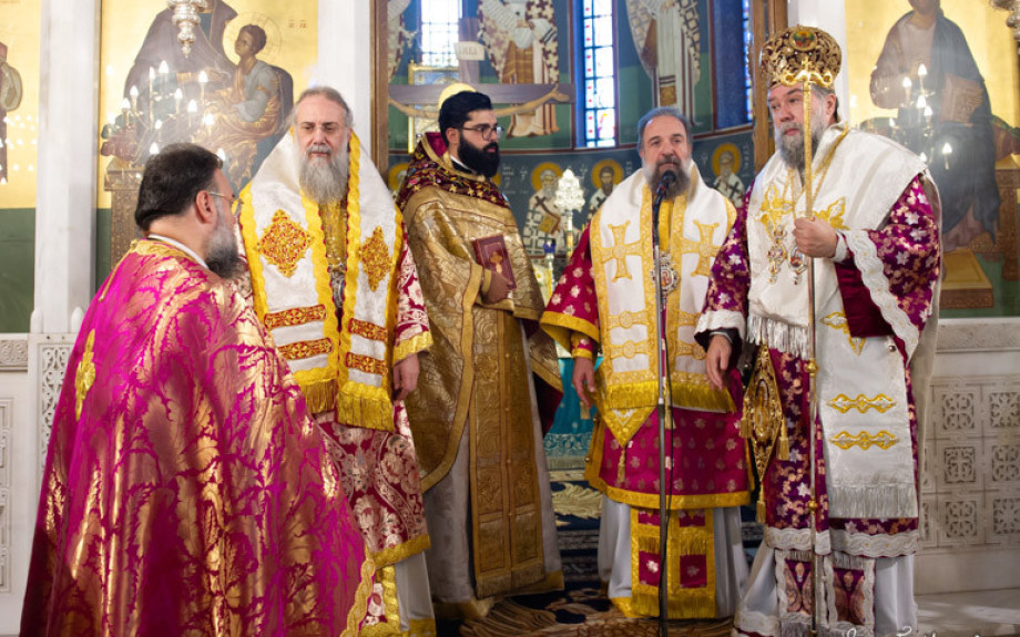 Χειροτονία νέου πρεσβυτέρου στην ιερά Αρχιεπισκοπή Αθηνών από τον Σερρών Θεολόγο