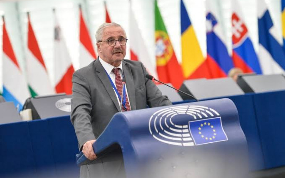 Γιάννης Μανιάτης: «Η Λιβύη αμφισβητεί εθνικά κυριαρχικά μας δικαιώματα και επιχειρεί να επιβάλει το παράνομο τουρκολιβυκό μνημόνιο»