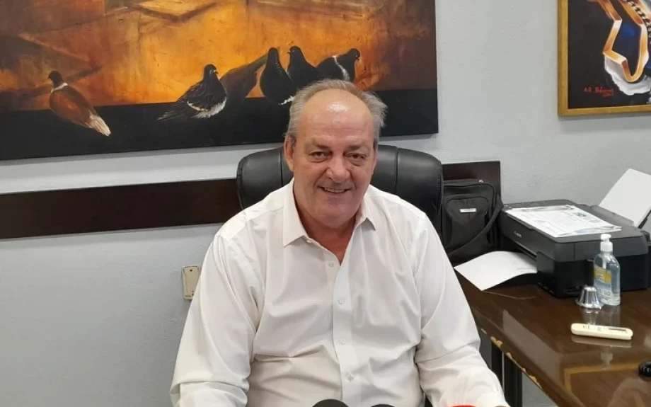 Γιάννης Καραβασίλης - Σέρρες:  Kάθε χρόνο 2% μείωση στον μαθητικό πληθυσμό ( 150 μαθητές τον χρόνο) ;