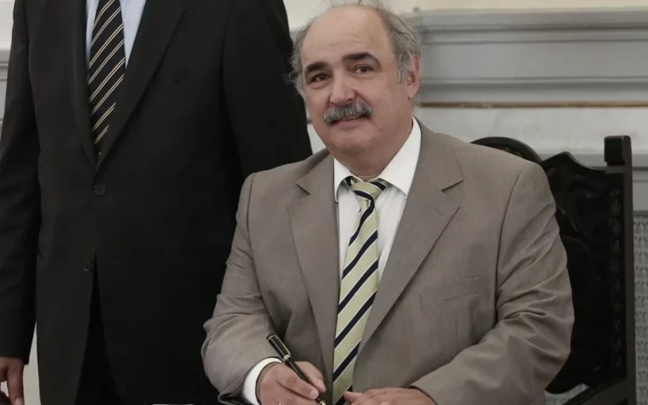 Μάρκος Μπόλαρης: «Το παρακράτος και η Μονή Σινά»