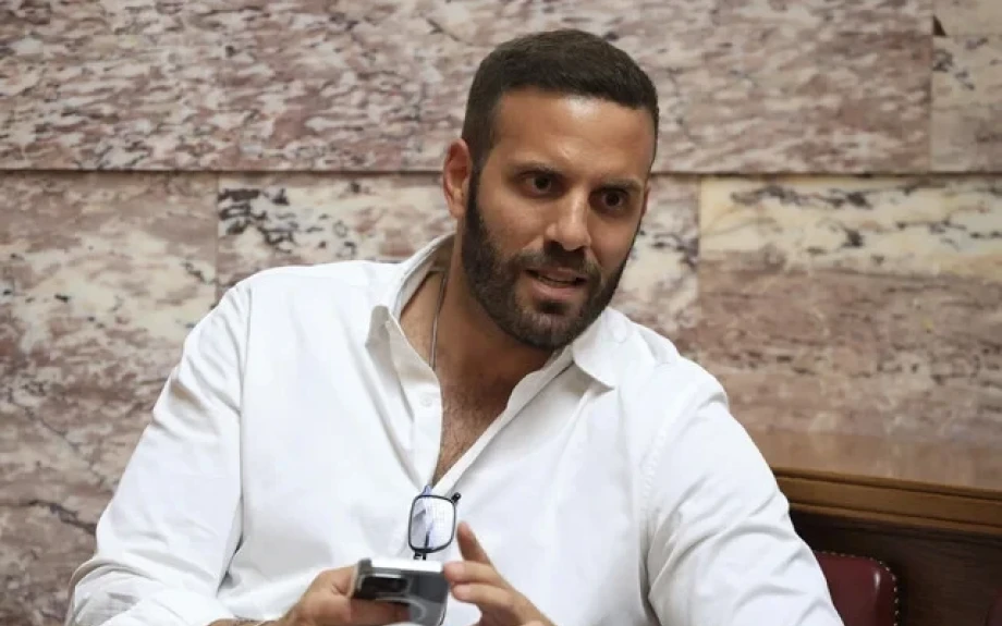 Νίκος Παππάς: «Να μην επιτρέψουμε στον ψηφιακό κόσμο να στερήσει από τα παιδιά την παιδική τους ηλικία»