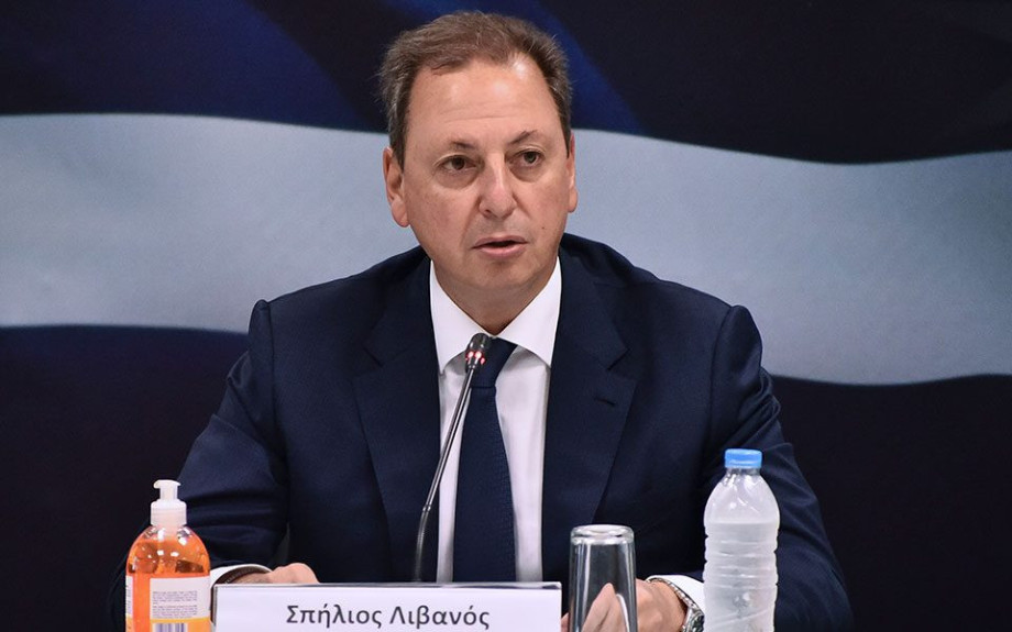 Στην κεντρική πολιτική σκηνή: Όσα δεν φέρνει ο χρόνος τα φέρνει η ώρα!