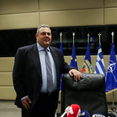 «ΓΙΑΦΚΑ» ΣΥΡΙΖΑ ΜΕΣΑ ΣΤΙΣ ΕΝΟΠΛΕΣ ΔΥΝΑΜΕΙΣ ΚΑΤΑΓΓΕΛΕΙ Ο ΚΑΜΜΕΝΟΣ!