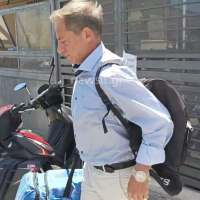 Δημήτρης Λιγνάδης: Επίθεση του Ρουβίκωνα στο σπίτι του ηθοποιού (ΒΙΝΤΕΟ)