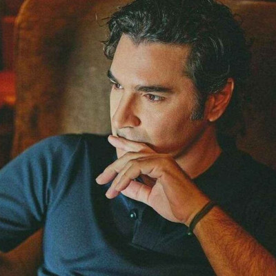 Χριστόφορος Παπακαλιάτης: «Τα λέμε από Δευτέρα στο Netflix»!