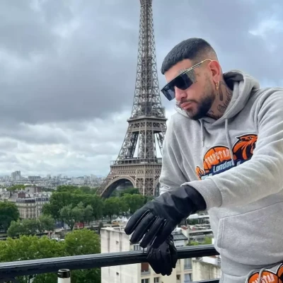 Snik: Το δείπνο των… 709 ευρώ στο Παρίσι και η δεσμίδα με τα πενηντάρικα – Βίντεο με την χλιδάτη ζωή του