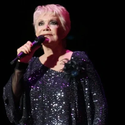 Εξιτήριο για τη Μαρινέλλα – Νοσηλευόταν με Covid σε ιδιωτικό θεραπευτήριο