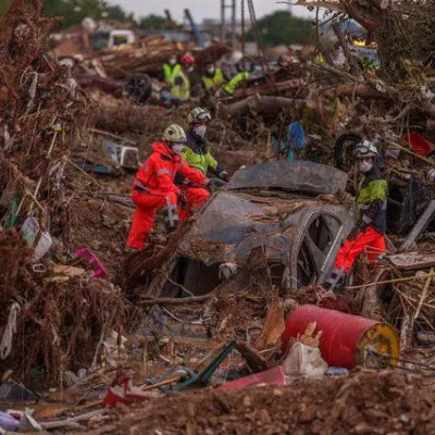 Πλημμύρες στην Ισπανία: Στους 217 οι νεκροί – Δραματικές στιγμές για τους πληγέντες